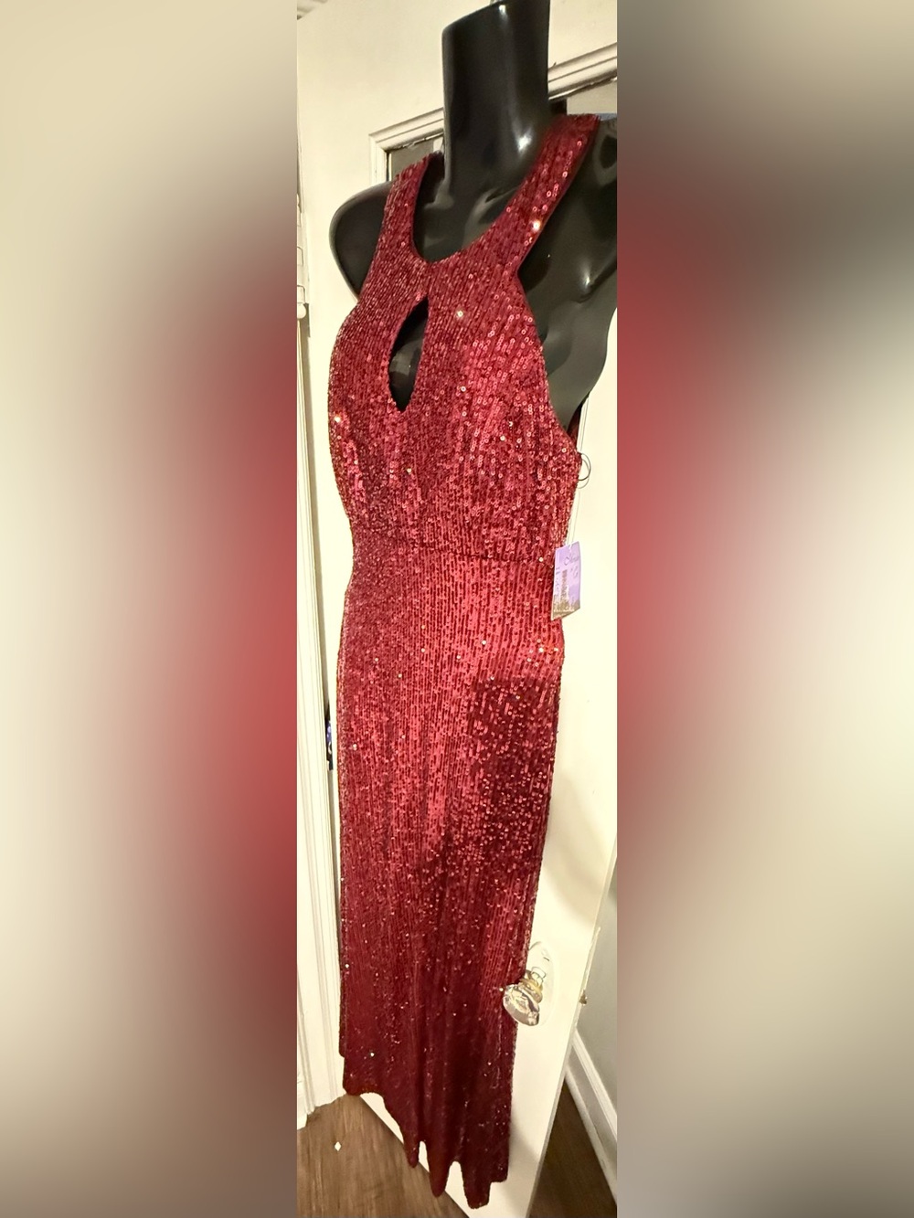 NWT Morgan & Co Sequin High Neck Keyhole Open Back Formal Evening Gown Merlot 5 - Picture 4 of 15